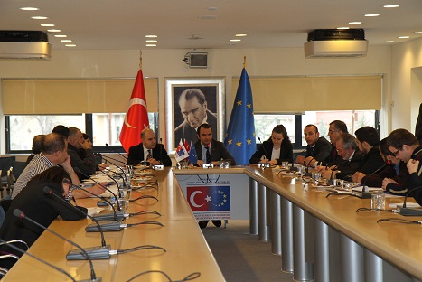 Deputy Secretary General Dr.F.H.Burak Erdenir and the Lebanese Journalists