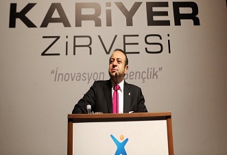 Egemen Bağış Gave A Speech Entitled “Globalization and Career” in The Career Summit Conference