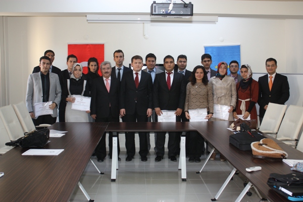 21ekim2011_tarihinde_ilce_proje_ofislerine_pcm_egitimi_gerceklectirildi