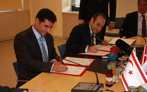 Hüseyin Özgürgün ve Egemen Bağış