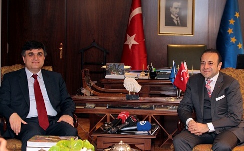 Gökhan Çetinsaya ve Egemen Bağış Gökhan Çetinsaya ve Egemen Bağış