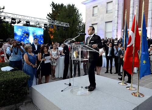 Egemen Bağış 